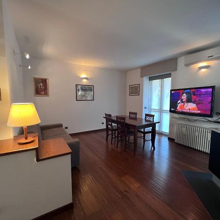 Casa Vacanze Attico Sul Lago Di Lecco, A Due Passi Dal Centro Con Posto Auto Exterior photo