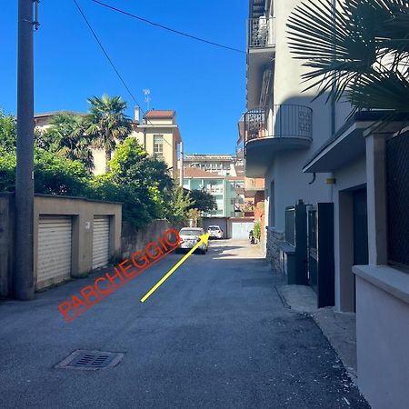 Casa Vacanze Attico Sul Lago Di Lecco, A Due Passi Dal Centro Con Posto Auto Exterior photo
