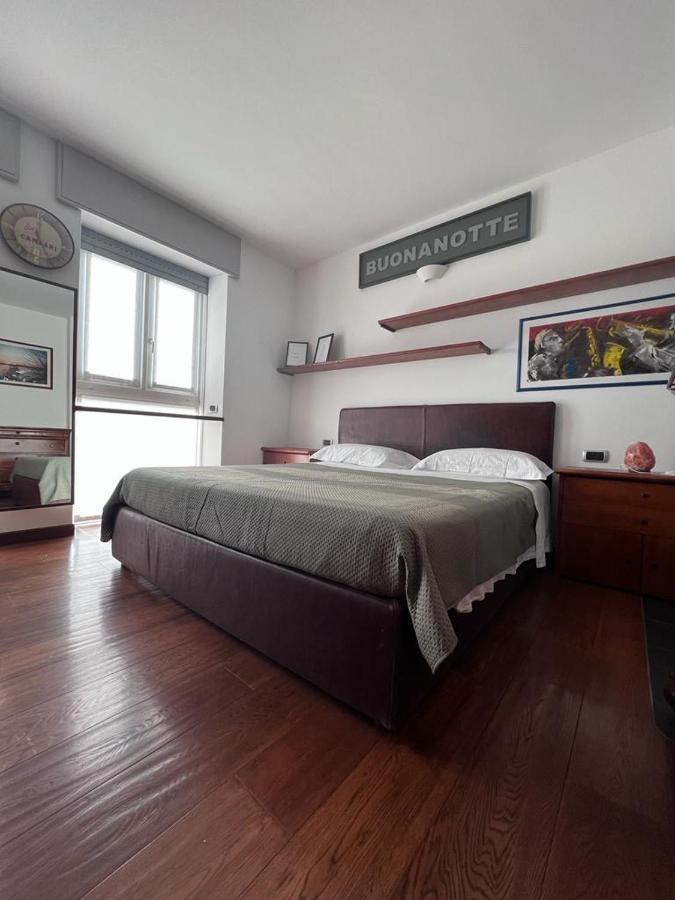 Casa Vacanze Attico Sul Lago Di Lecco, A Due Passi Dal Centro Con Posto Auto Exterior photo