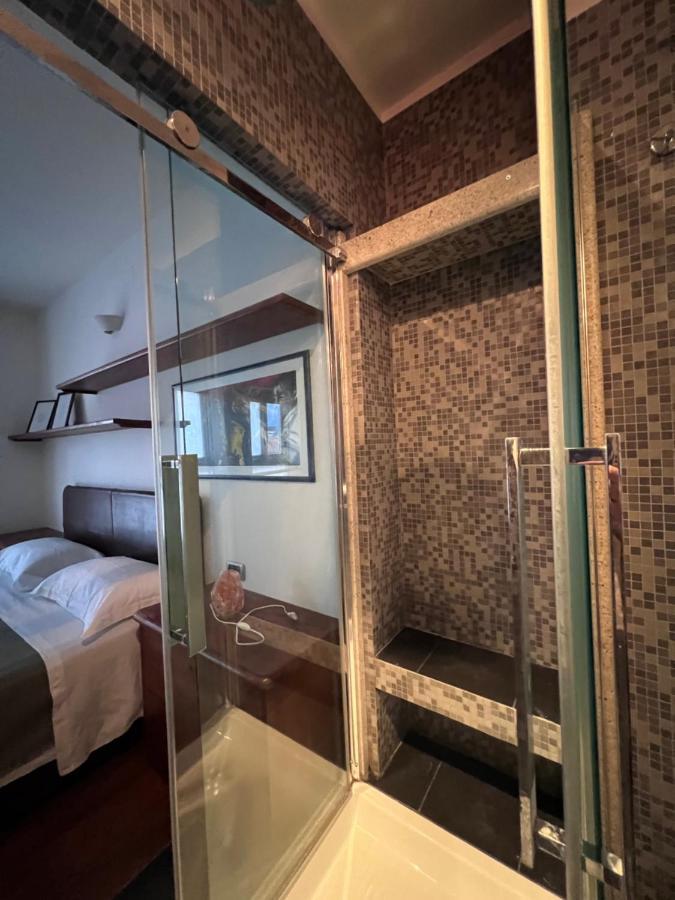 Casa Vacanze Attico Sul Lago Di Lecco, A Due Passi Dal Centro Con Posto Auto Exterior photo